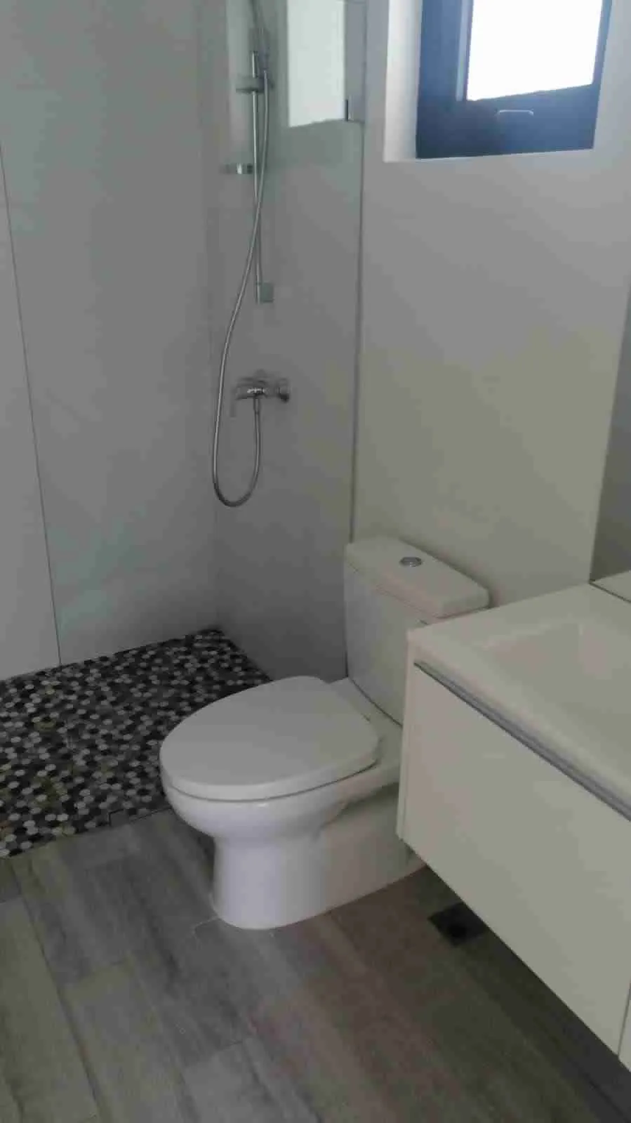 2 bedroom condo apartment in Punta Cana Village with pool and private beach 6