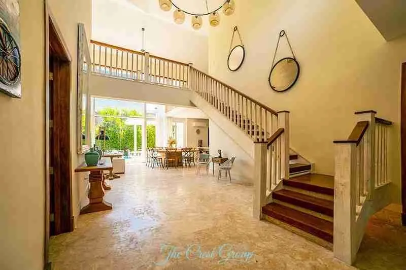 7LZZLav5KU KSS Real Estate Villa Olivo 9 Punta Cana Village stairs