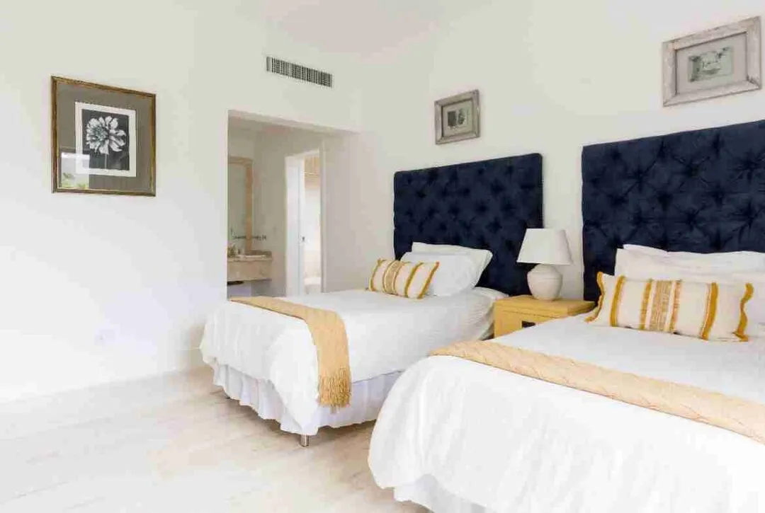 apartment for sale punta cana beach 12 at 9.57.08 AM 13