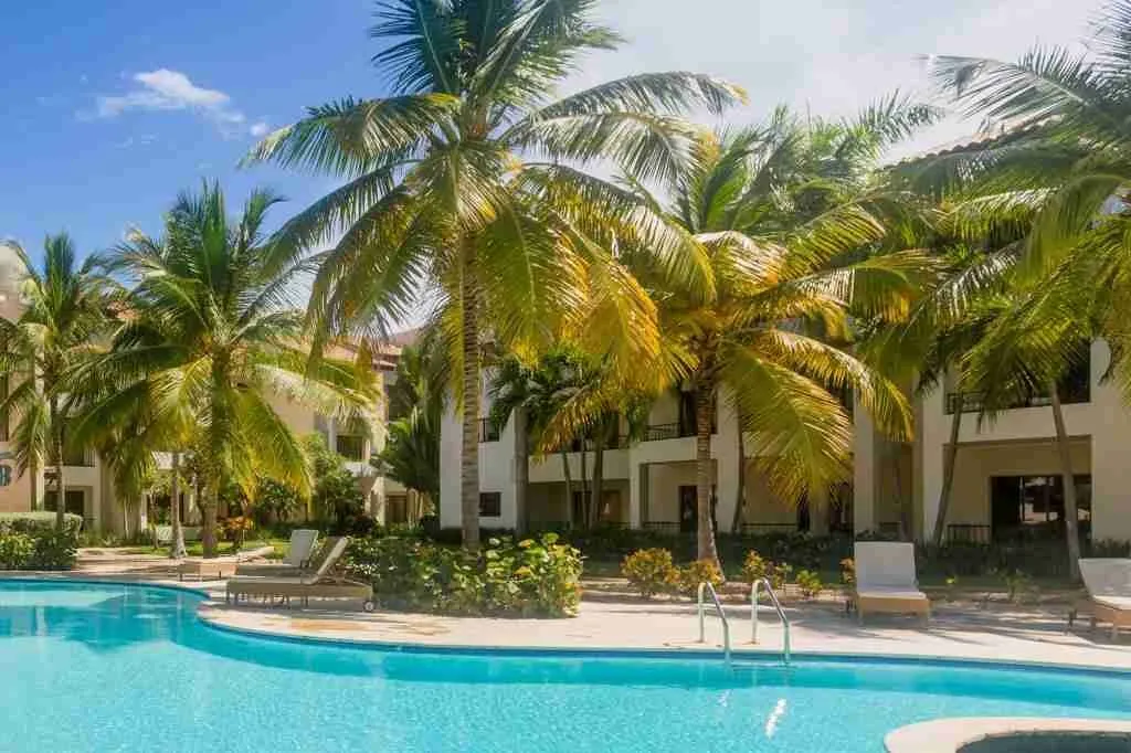 apartment for sale punta cana beach 12 at 9.58.07 AM 4
