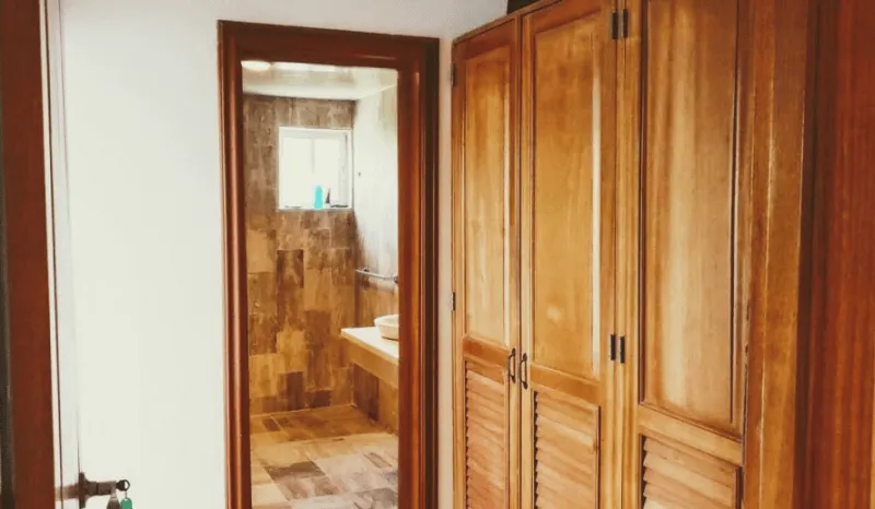 Amplio Penthouse de dos habitaciones en venta con 2 balcones, a 2 minutos a pie de la playa de Punta Cana