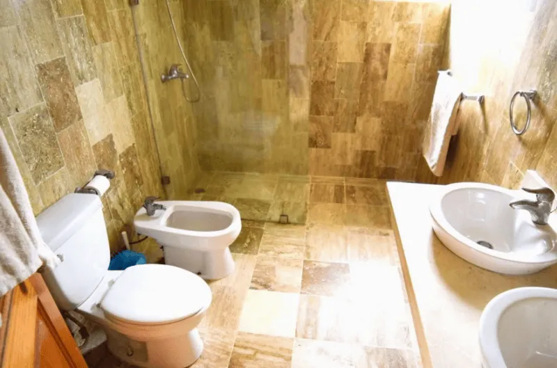 Amplio Penthouse de dos habitaciones en venta con 2 balcones, a 2 minutos a pie de la playa de Punta Cana