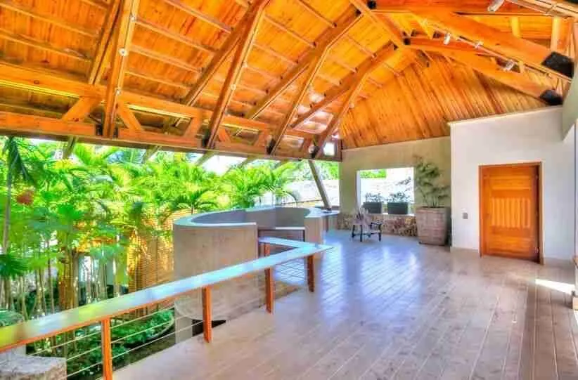 Wonderful Oceanfront Seven Bedroom Villa For Sale With Golf Course At Punta Cana 43