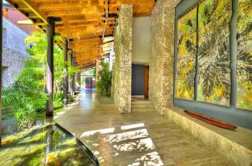 Wonderful Oceanfront Seven Bedroom Villa For Sale With Golf Course At Punta Cana 48