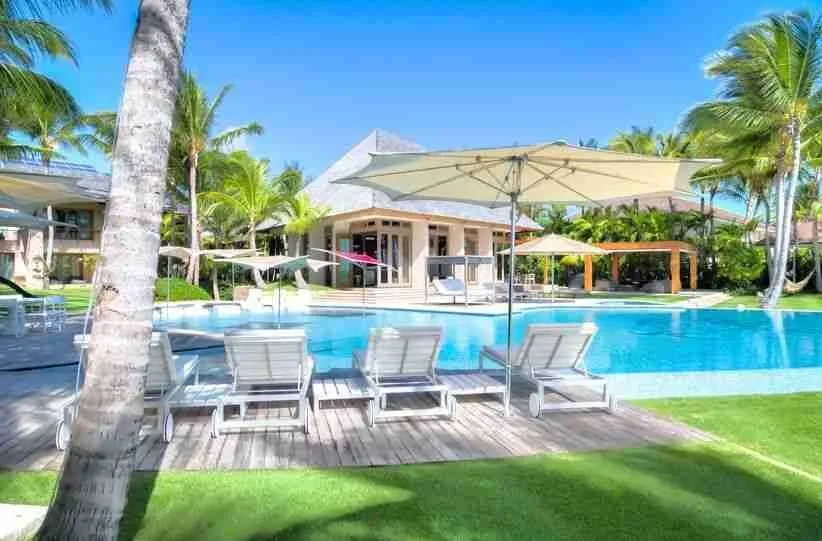 Wonderful Oceanfront Seven Bedroom Villa For Sale With Golf Course At Punta Cana 53