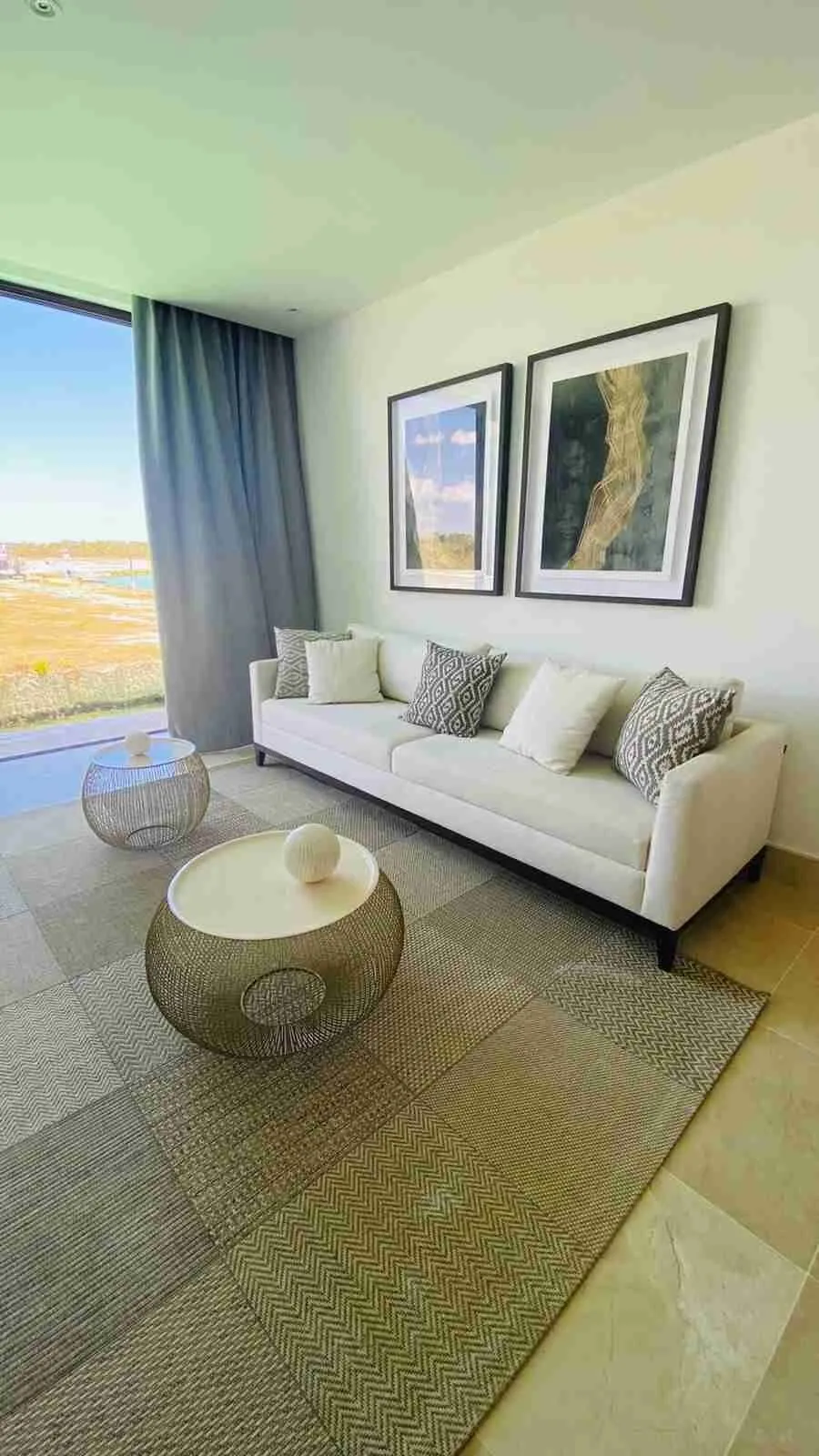 Impresionante Apartamento de dos dormitorios en venta con balcón y preciosas vistas en Cap Cana.