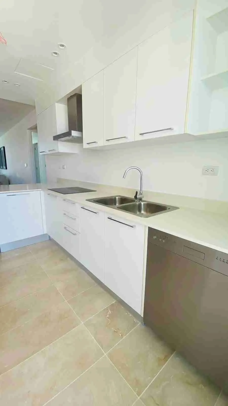 Impresionante Apartamento de dos dormitorios en venta con balcón y preciosas vistas en Cap Cana.