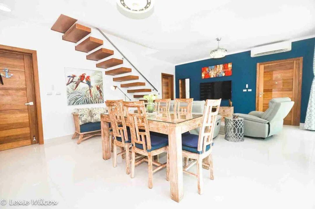 Magnifique appartement-terrasse de trois chambres à vendre avec vue sur la piscine à Punta Cana
