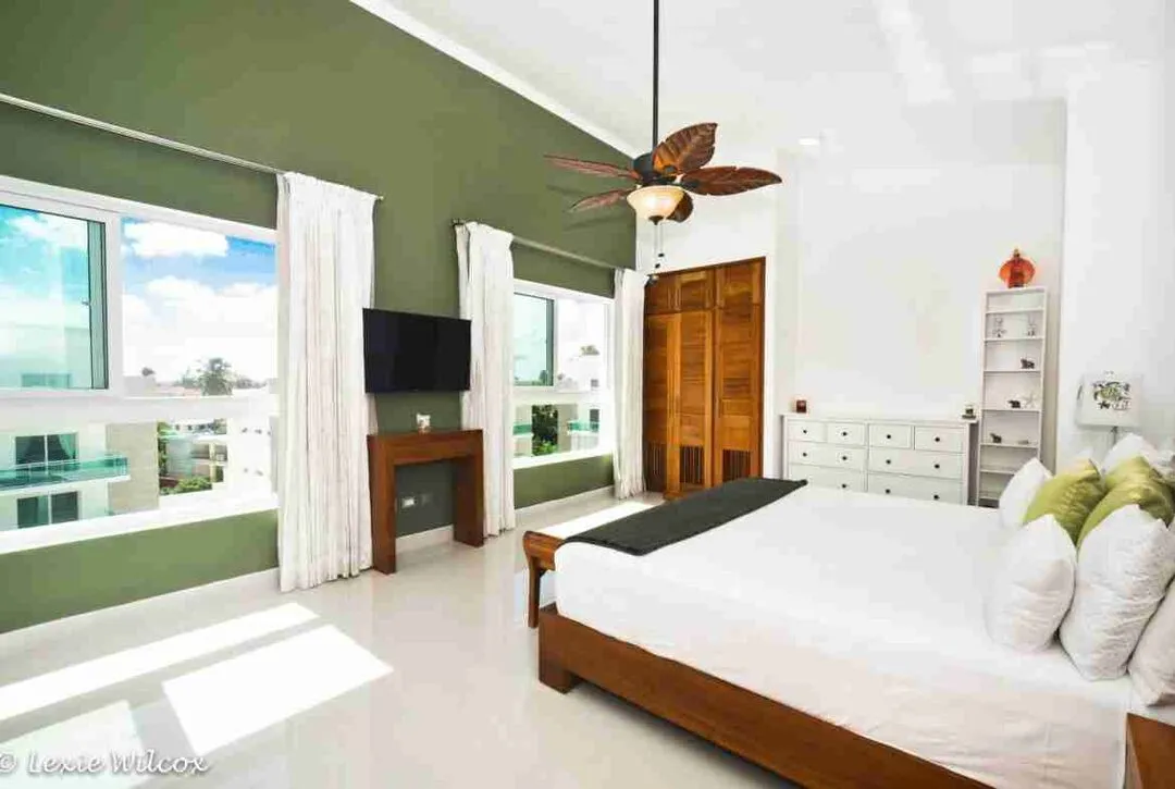 Astonishing Three bedroom Penthouse for sale with pool views at Punta Cana 22