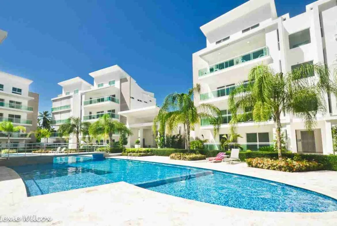 Astonishing Three bedroom Penthouse for sale with pool views at Punta Cana 37