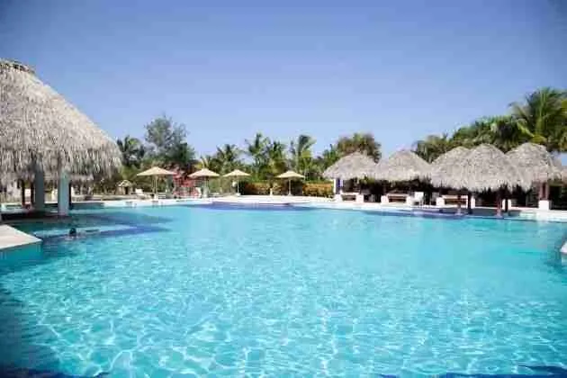 Beautiful 2BR Condo for sale Punta Cana with gold and beach club reserva real 18
