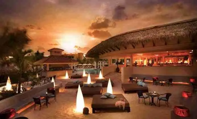 Beautiful 2BR Condo for sale Punta Cana with gold and beach club reserva real 5