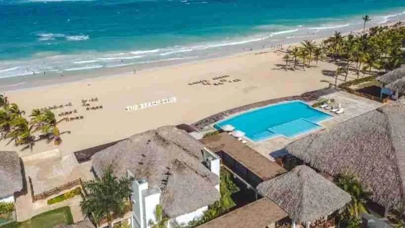 Beuatiful and Cozy Two bedroom condo for sale with amazing Golf and Pool views at Punta Cana 30