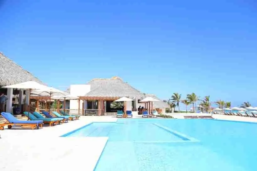Beuatiful and Cozy Two bedroom condo for sale with amazing Golf and Pool views at Punta Cana 47