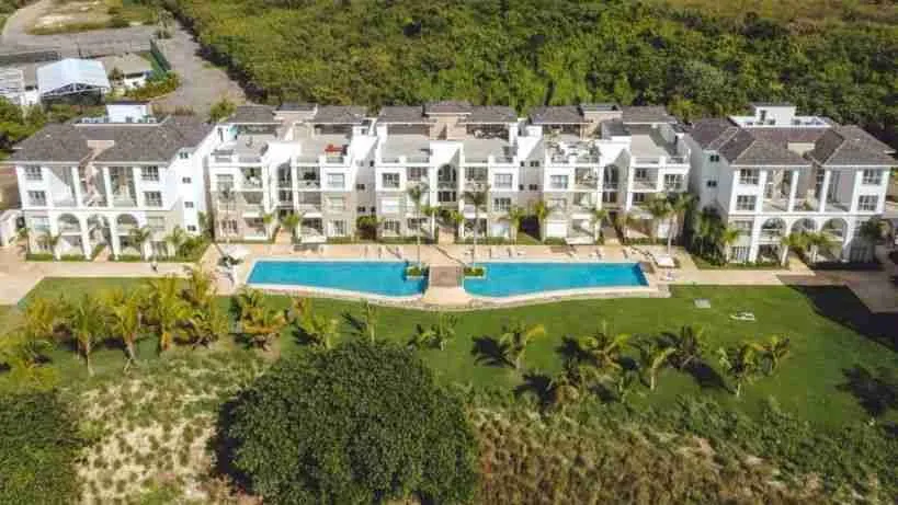 Beuatiful and Cozy Two bedroom condo for sale with amazing Golf and Pool views at Punta Cana 57