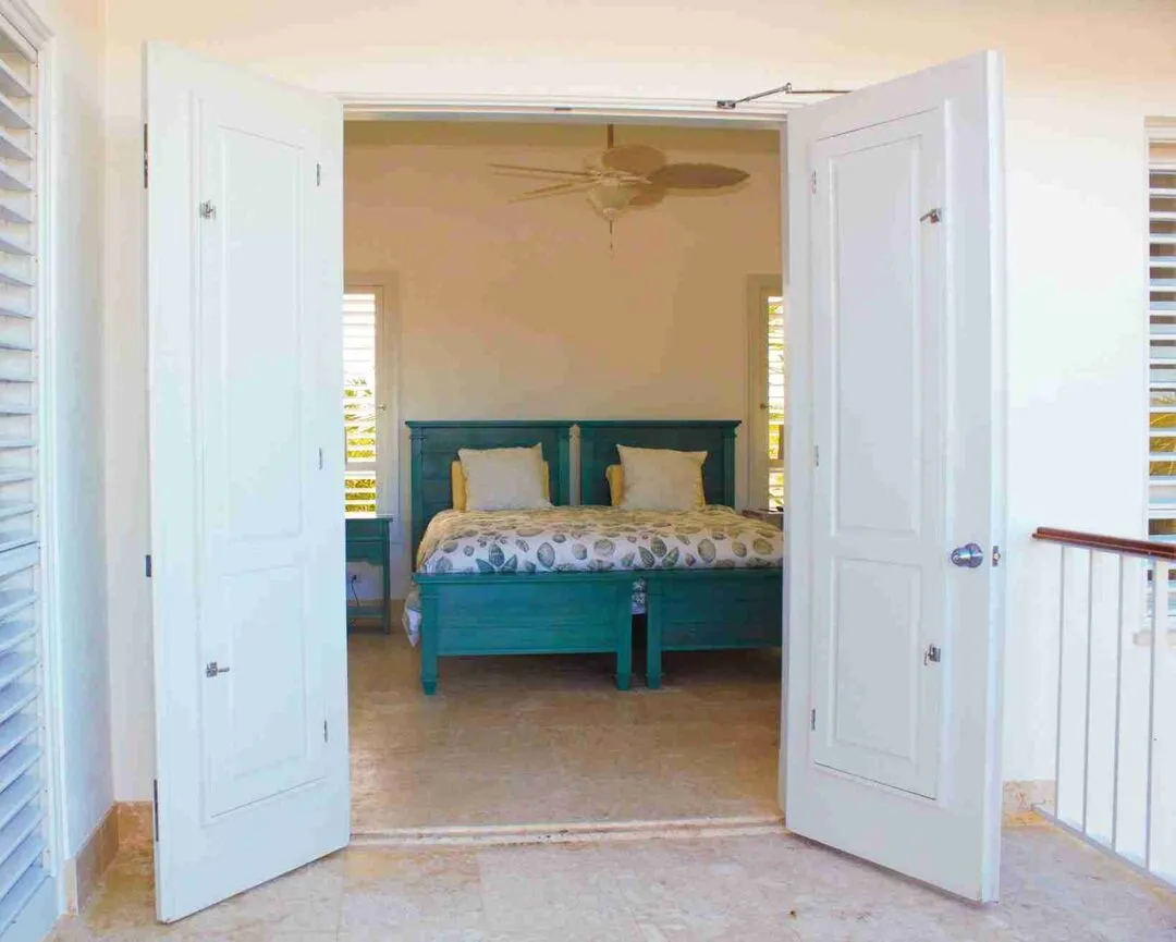 Exclusive five bedroom villa for sale in Punta Cana with stunning sea views and a golf course. 12 Exclusive five bedroom villa for sale in Punta Cana with stunning sea views and a golf course. 12