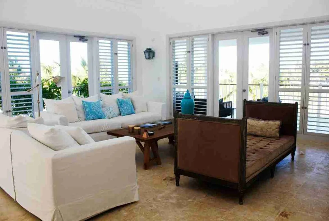 Exclusive five bedroom villa for sale in Punta Cana with stunning sea views and a golf course. 17
