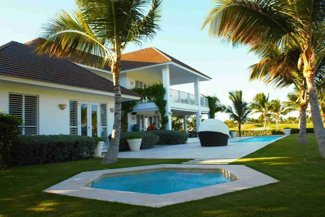 Exclusive five bedroom villa for sale in Punta Cana with stunning sea views and a golf course. 23 Exclusive five bedroom villa for sale in Punta Cana with stunning sea views and a golf course. 23
