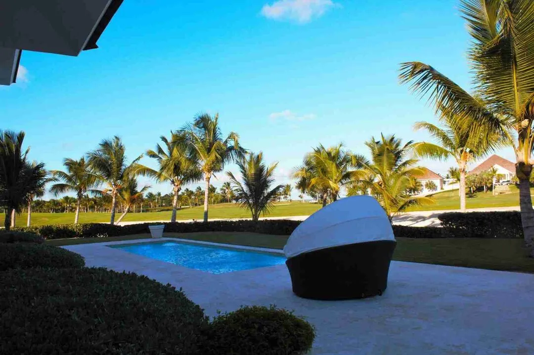 Exclusive five bedroom villa for sale in Punta Cana with stunning sea views and a golf course. 29 Exclusive five bedroom villa for sale in Punta Cana with stunning sea views and a golf course. 29
