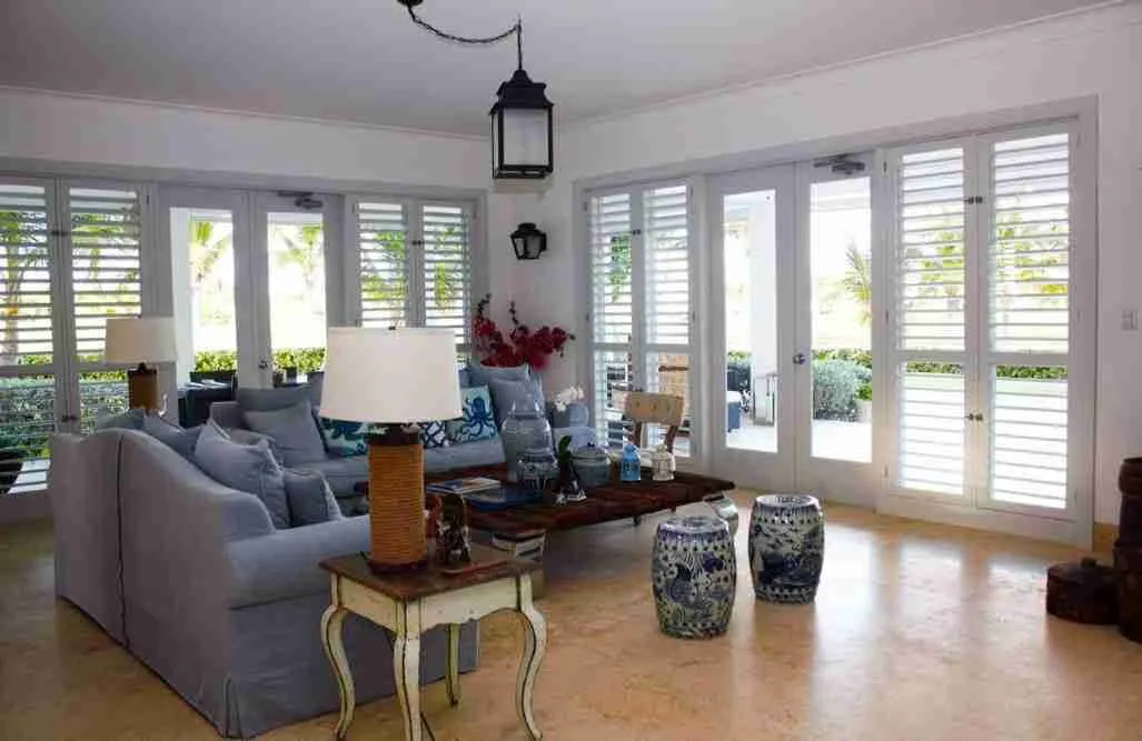 Exclusive five bedroom villa for sale in Punta Cana with stunning sea views and a golf course. 31