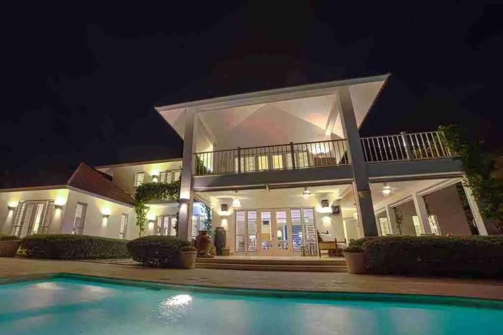 Exclusive five bedroom villa for sale in Punta Cana with stunning sea views and a golf course. 43