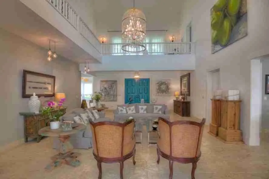 Incredible Four bedroom villa for sale with golf course views minutes from the beach 15