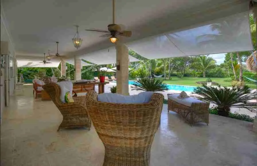 Incredible Four bedroom villa for sale with golf course views minutes from the beach 22