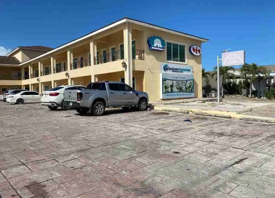 Modern and Spacious Commercial for sale with option to rent at Punta Cana 1