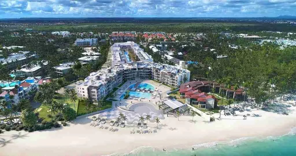 Three Bedroom Condo With Pool Luxury And Style In Punta Cana 6