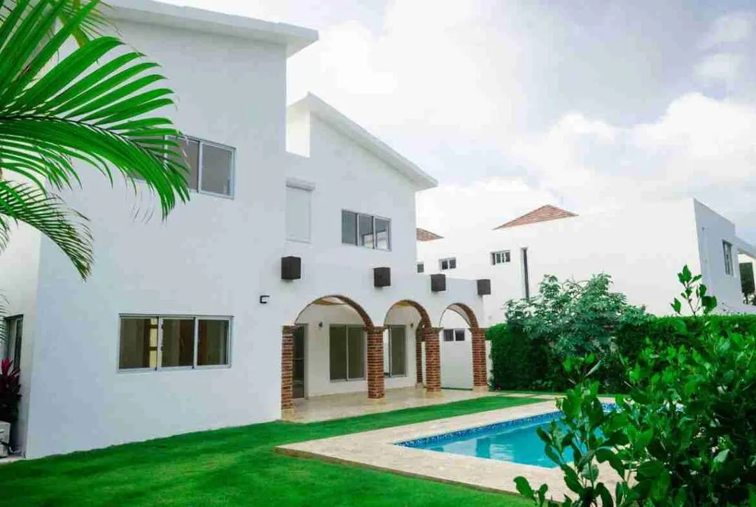 Gorgeous 3BR Villa for sale Punta Cana pool. 5