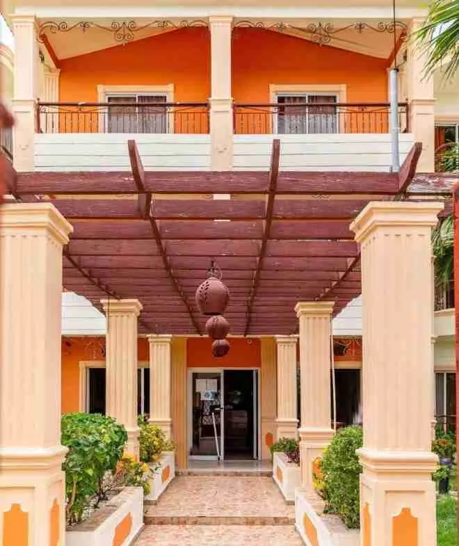 Amazing Invest Opportunity 42 Bedroom Hotel With Large Pool 21