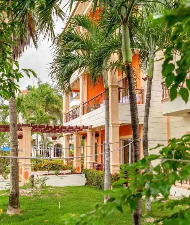 Amazing Invest Opportunity 42 Bedroom Hotel With Large Pool 27