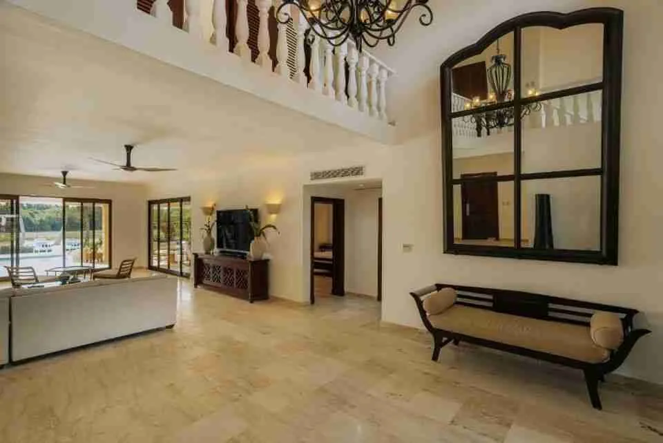 Breathtaking 7BR Villa for saleFully furnished with golf views in Punta Cana 16