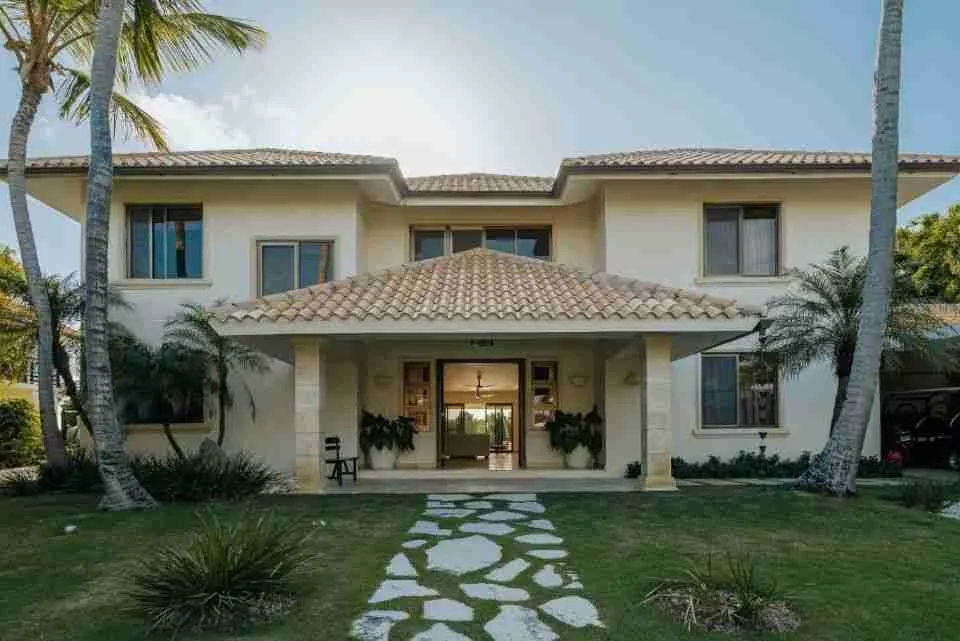 Breathtaking 7BR Villa for saleFully furnished with golf views in Punta Cana 2