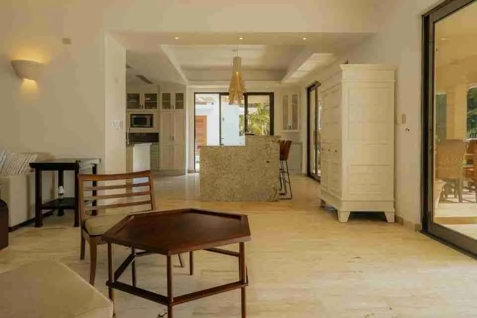 Breathtaking 7BR Villa for saleFully furnished with golf views in Punta Cana 5