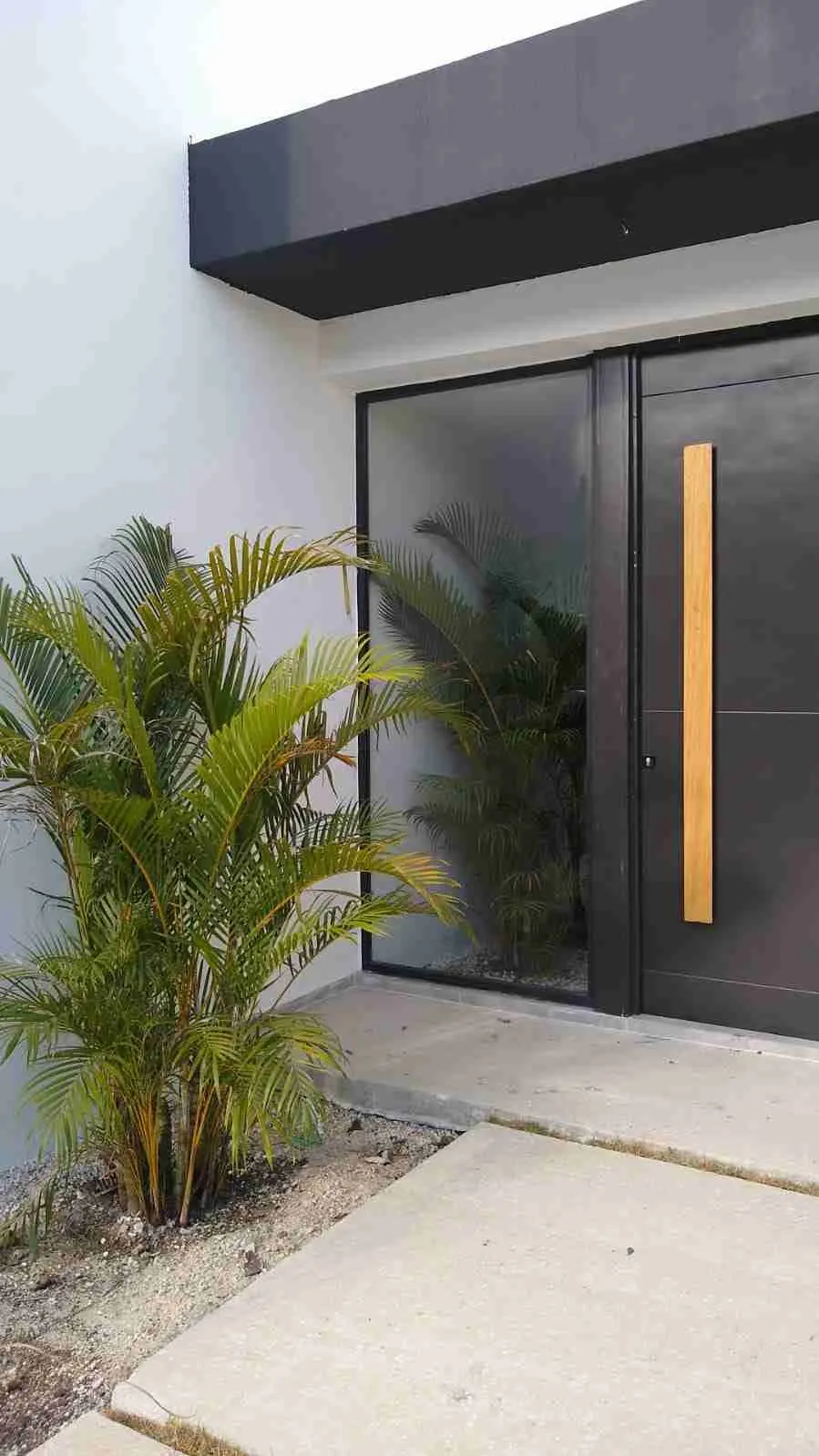 Luxury and Spacious 4BR Villa for sale with large pool. 7 Luxury and Spacious 4BR Villa for sale with large pool. 7