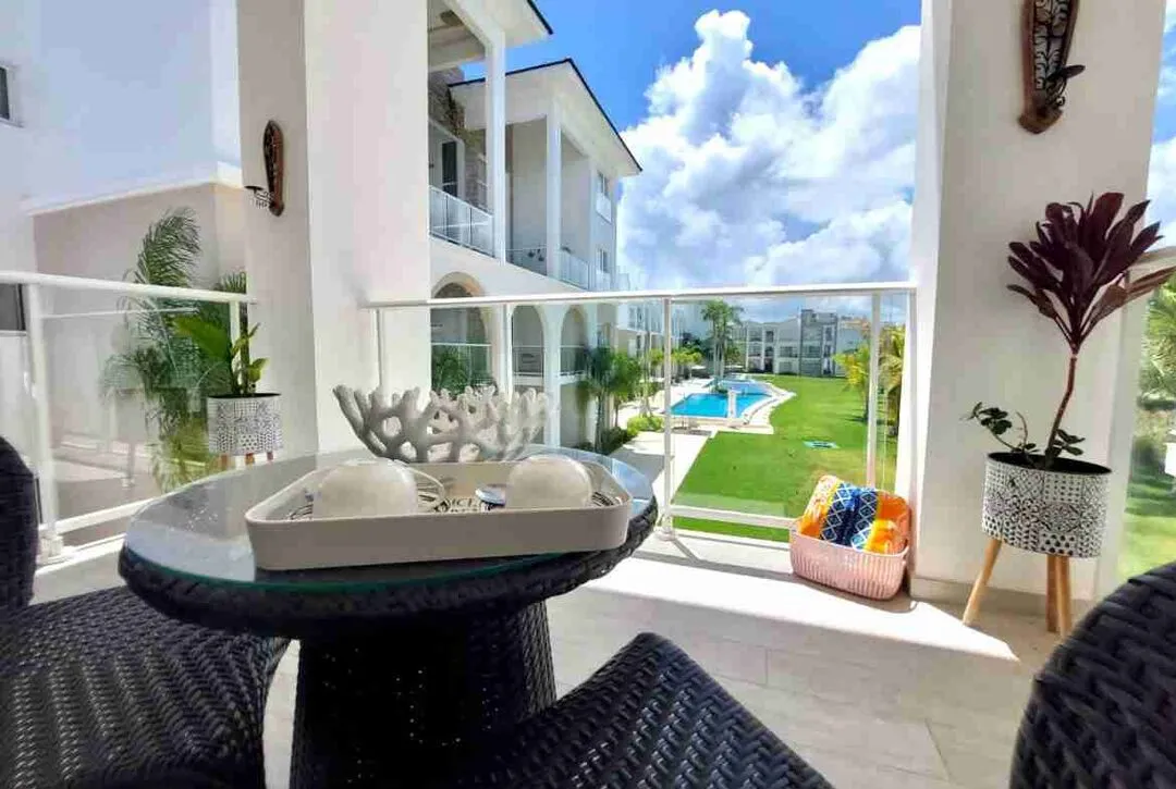 Amazing 1BR Condo for sale in Punta Cana Fully furnished with golf and pool views
