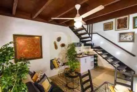 Amazing Building for sale in the Colonial Zone with great amenities 1