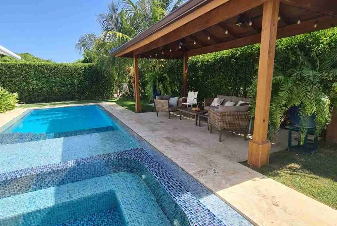 Beautiful and Comfortable 3BR Villa for sale fully furnished at Punta Cana village 1