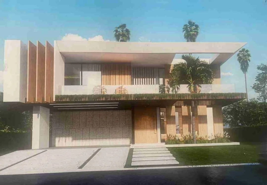 Luxury and Spacious 4BR Villa for sale with pool at Punta Cana Village 7