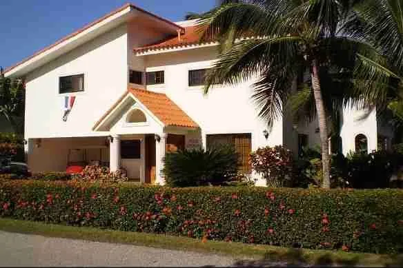 Wonderful 3BR Villa for sale Juan Dolio with pool garden views and balcony 1