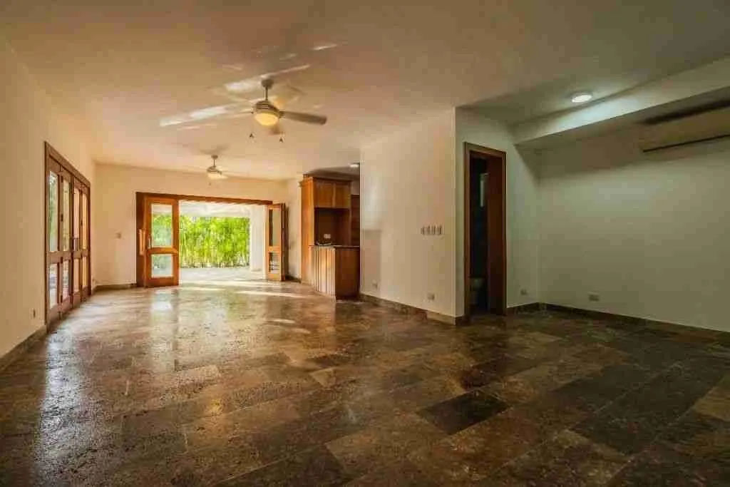 Four bedroom villa with pool near the beach in Punta Cana Village 3