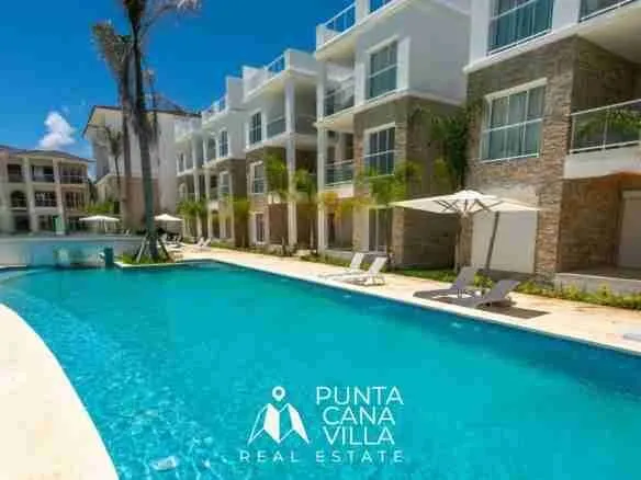 Magnificent 2 BDR Apartment for sale large swimming pool