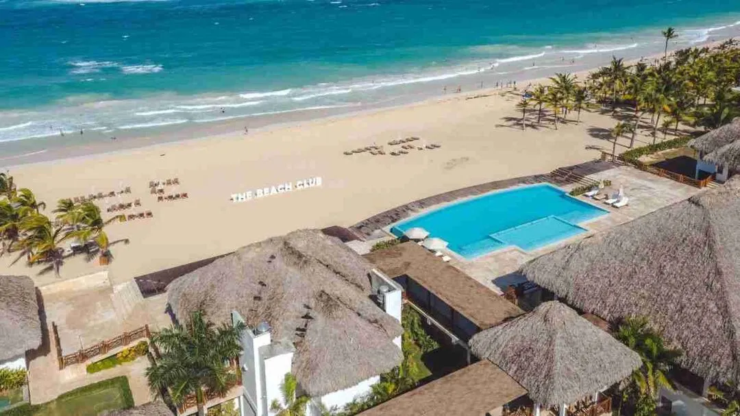 Magnificent 2 BDR Apartment for sale large swimming pool and great amenities 9.1 Magnificent 2 BDR Apartment for sale large swimming pool and great amenities 9.1