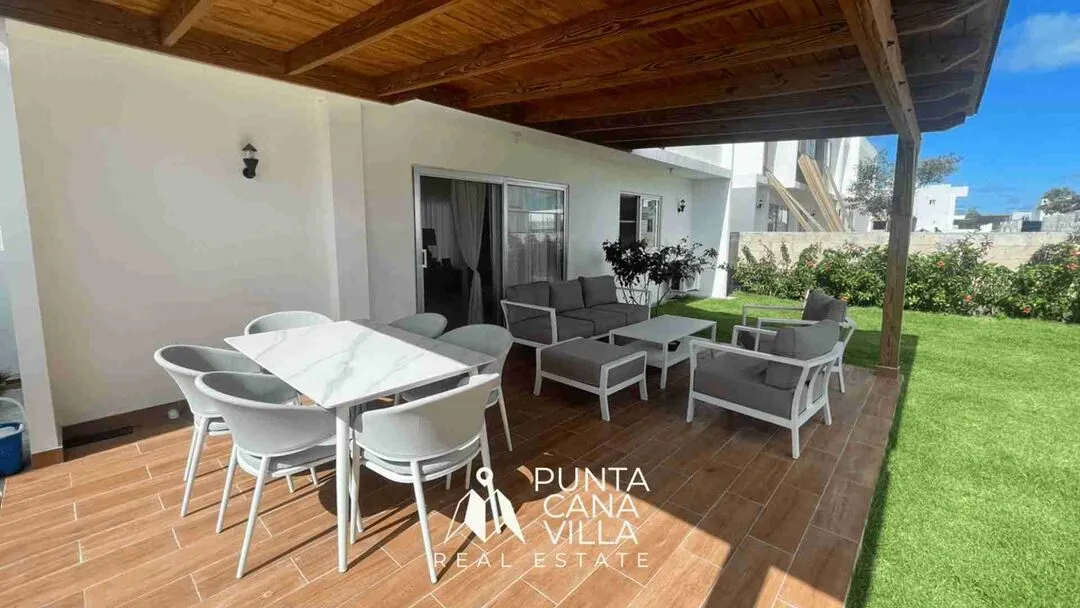 Magnificent 3 bedroom Punta Cana Villa for sale with clubhouse and pool