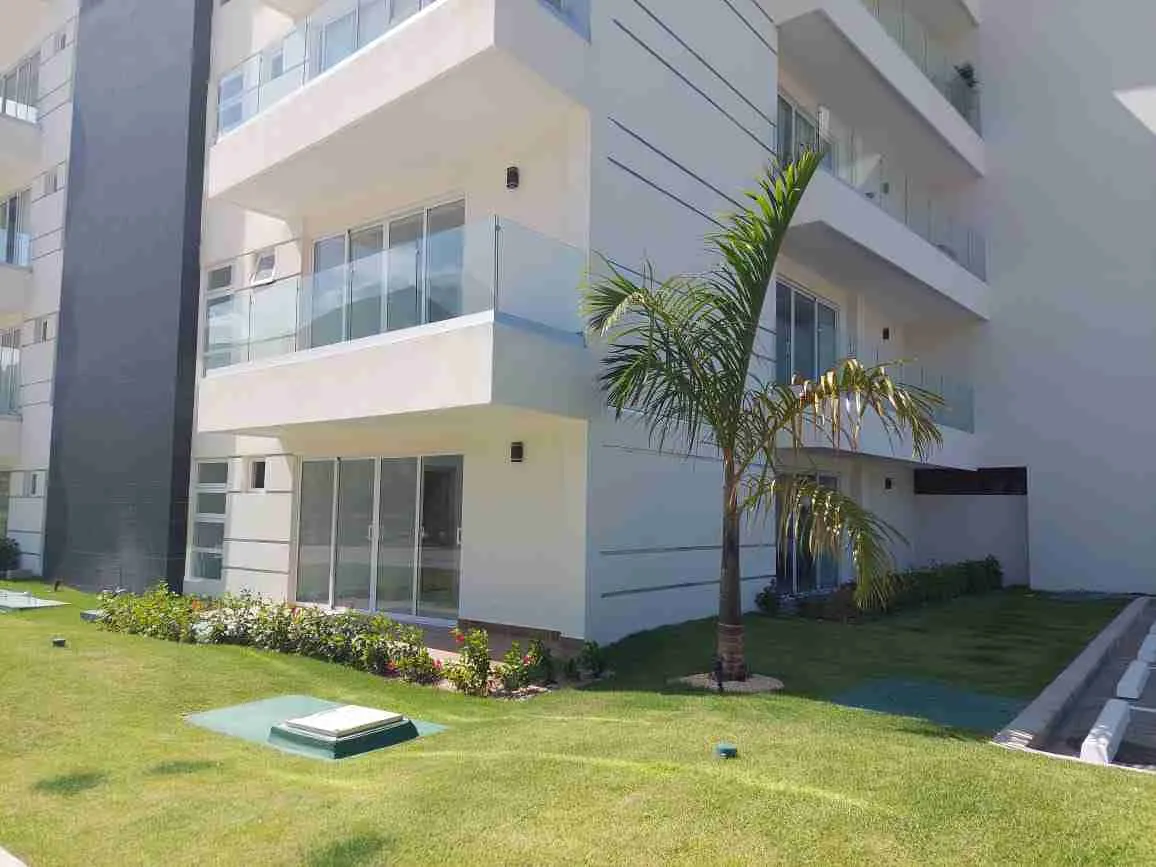 Exclusive 2 Apartment for sale with 2 balconies and beach access 4