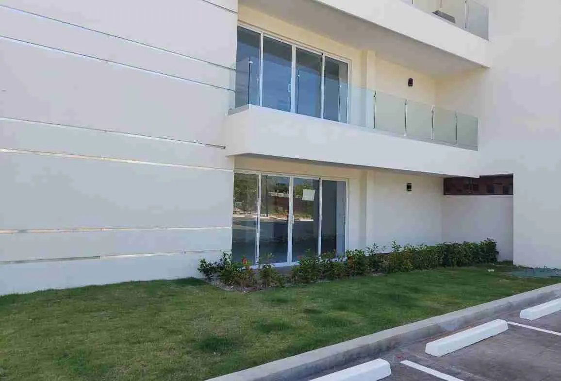 Exclusive 2 Apartment for sale with 2 balconies and beach access 7