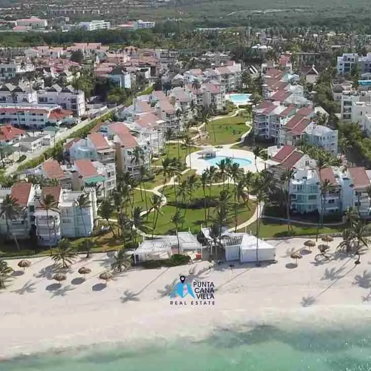 Beachfront condo for sale Punta Cana Los Corales Playa Turquesa Bavaro2