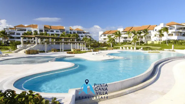 Punta Palmera Aparment for sale Pool