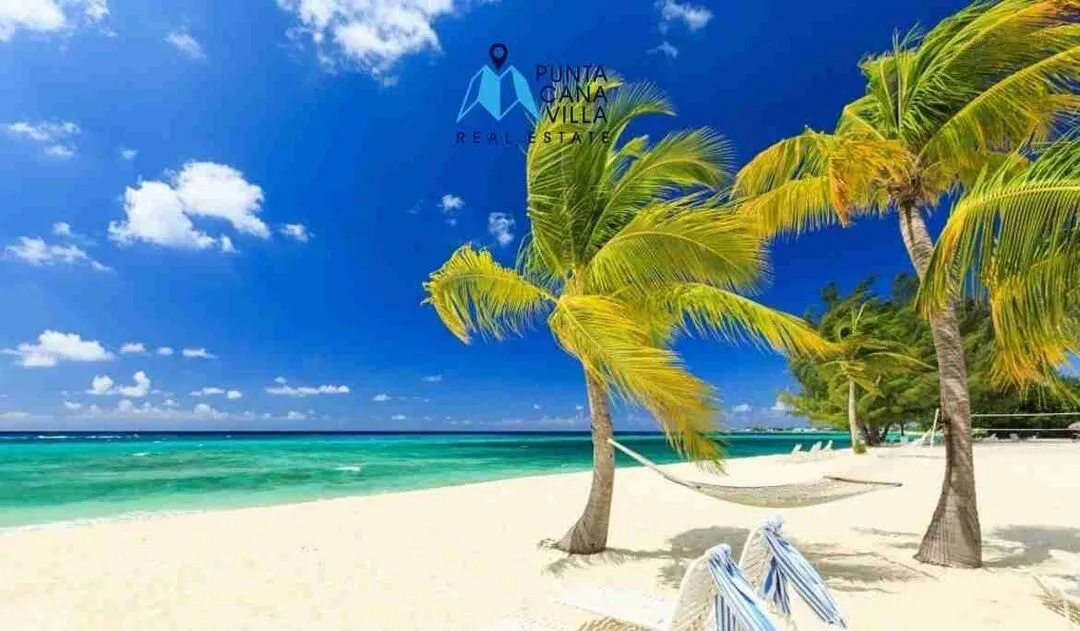 Perla del Mar Villa for Sale Beach